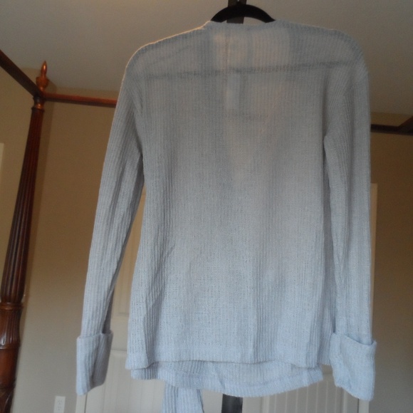 Lightweight wrap sweater - Picture 4 of 6